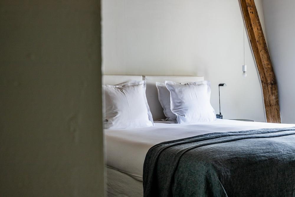 Julien 4* Anvers
